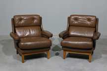 Par de poltronas Aage Christiansen em couro | Design Dinamarquês