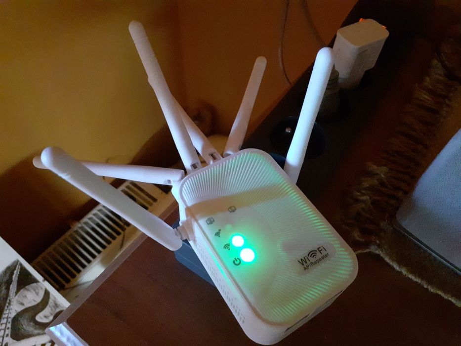 Wzmacniacz sygnału WiFi