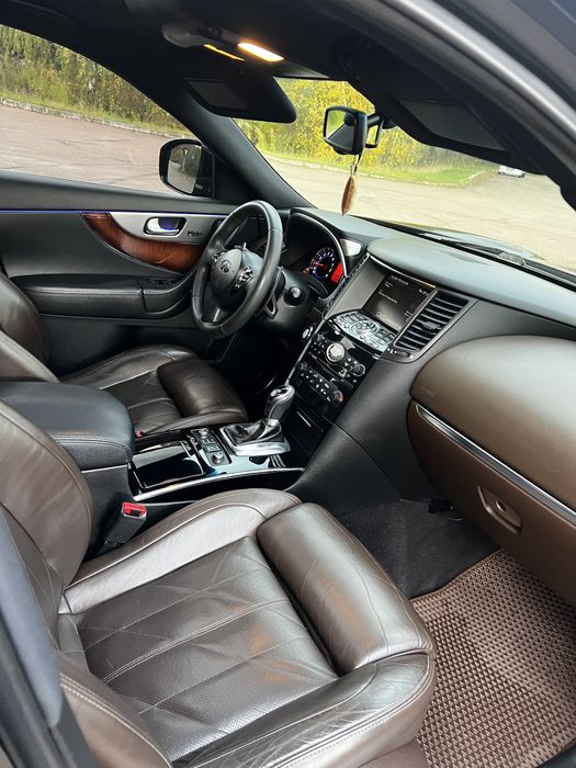 Infiniti FX37S 2011 3.7 газ/бензин ОФІЦІЙНЕ АВТО