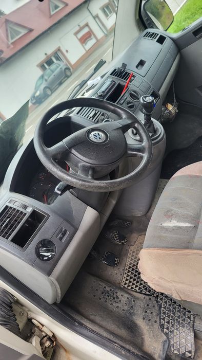 Vw / Volkswagen : Transporter T 5 / 3 Osobowy / 2,5 Silnik / 2008 R