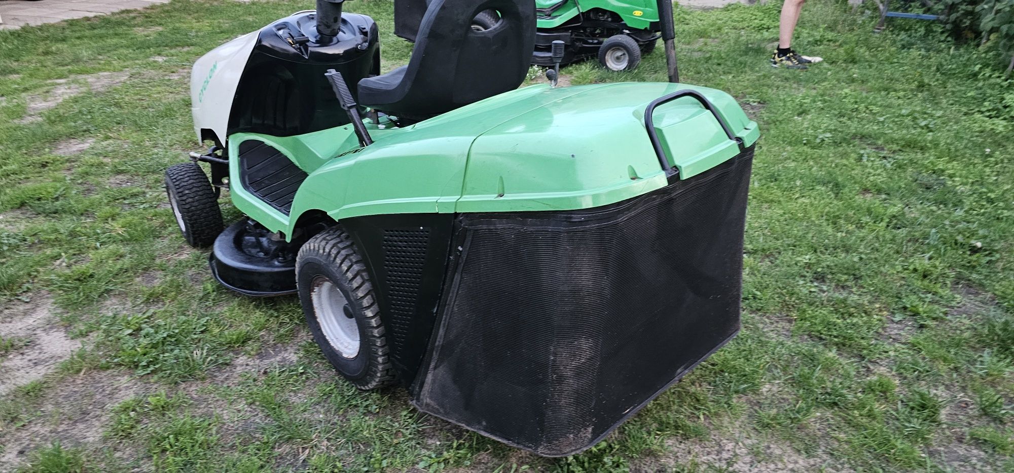 Traktorek Viking MT540 B&S 12.5hp