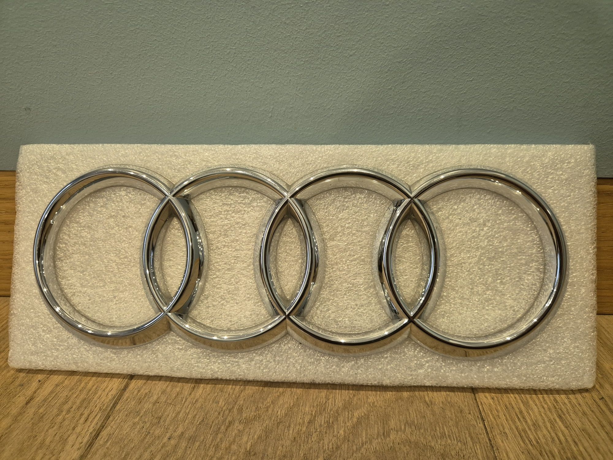 Комплект значків Audi A5 (оригінал!)
