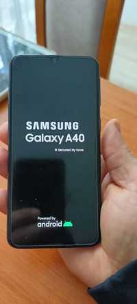 Samsung A40 komplet
