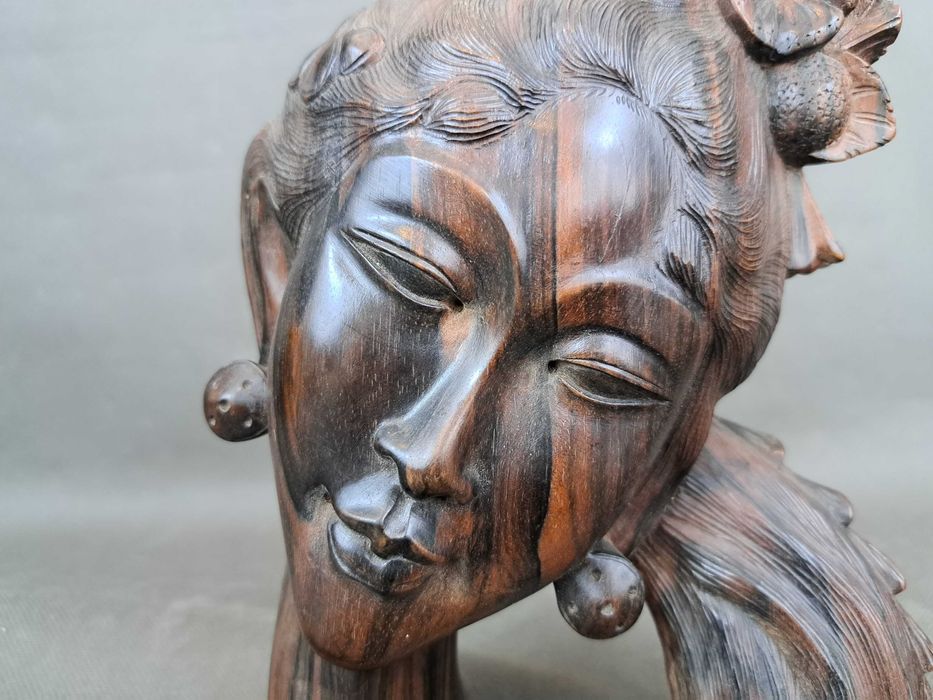 Kobieta, twarz, rzeźba drewniana, Bali wys. 21 cm