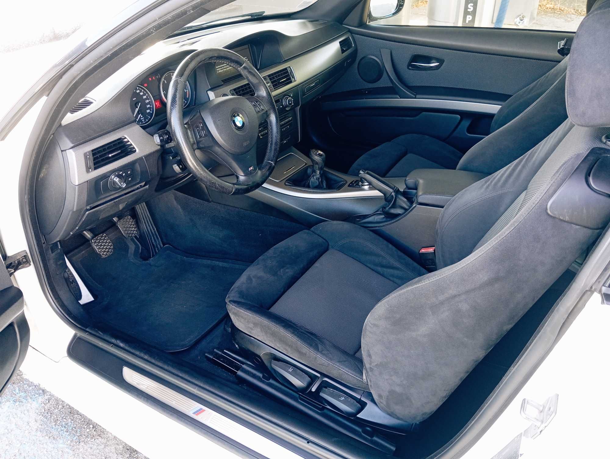 BMW 320D 2012 LCI pack M interior e exterior