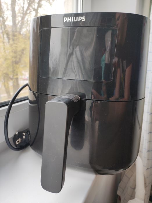 Мультипіч Philips Essential Airfryer HD9252/90