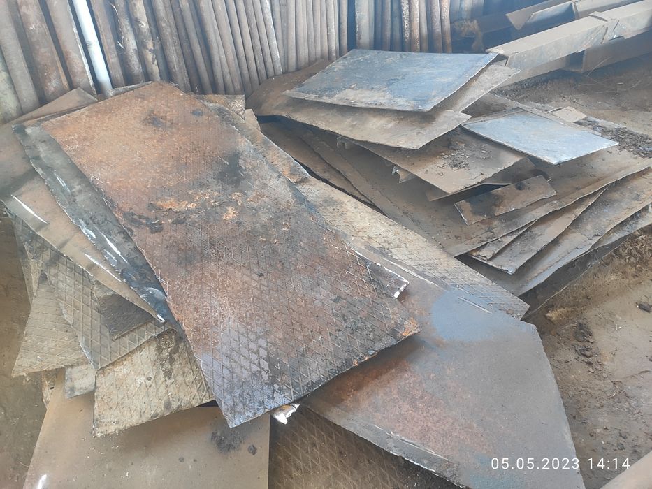 Лист Бляха 2,5мм,  5мм, 12мм.