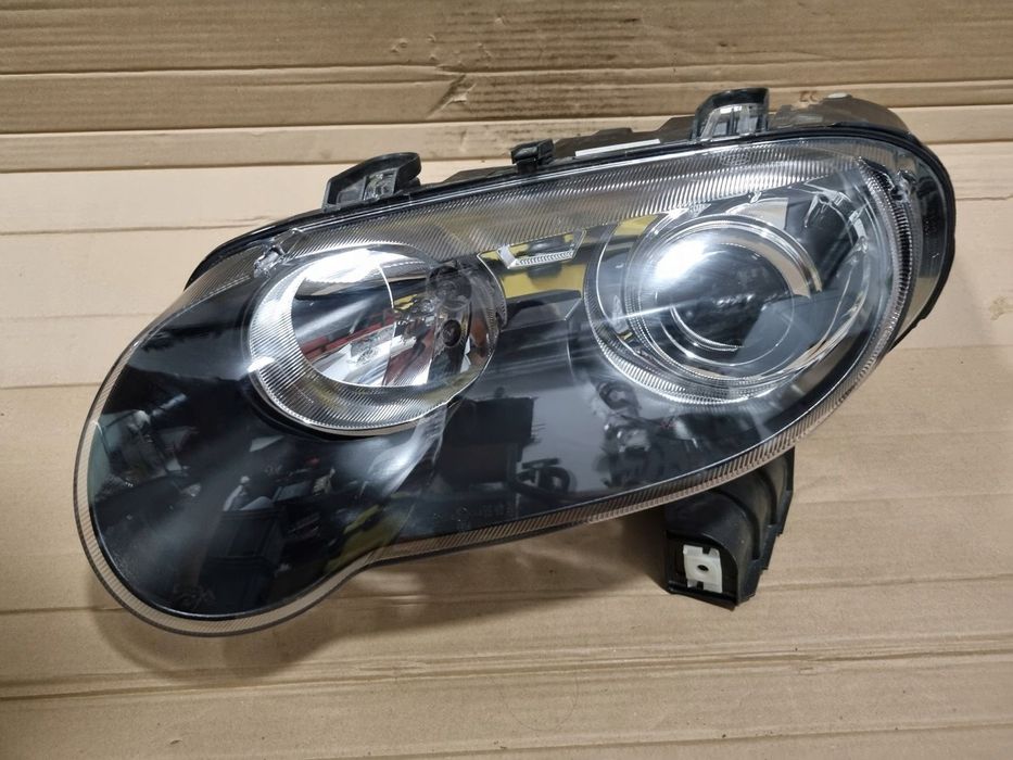 ROVER 75 LIFT Lampa reflektor przednia lewa Koito