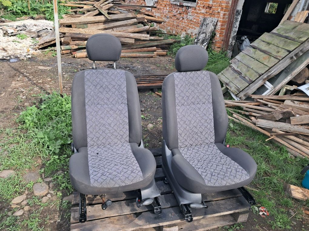 Сидіння сідушки Форд ВАЗ