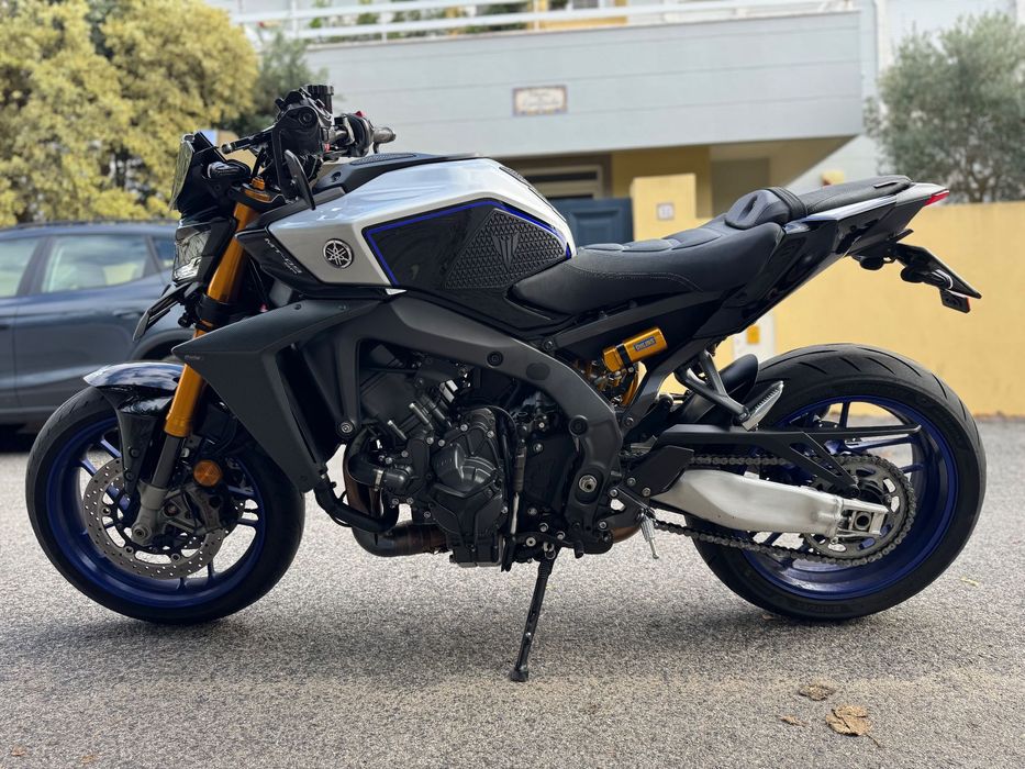 Mt 09 Sp 2025 full extras!