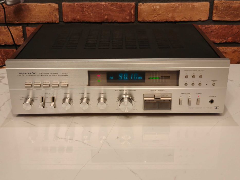 REALISTIC STA-2250 Potężny amplituner STEREO ! OKAZJA