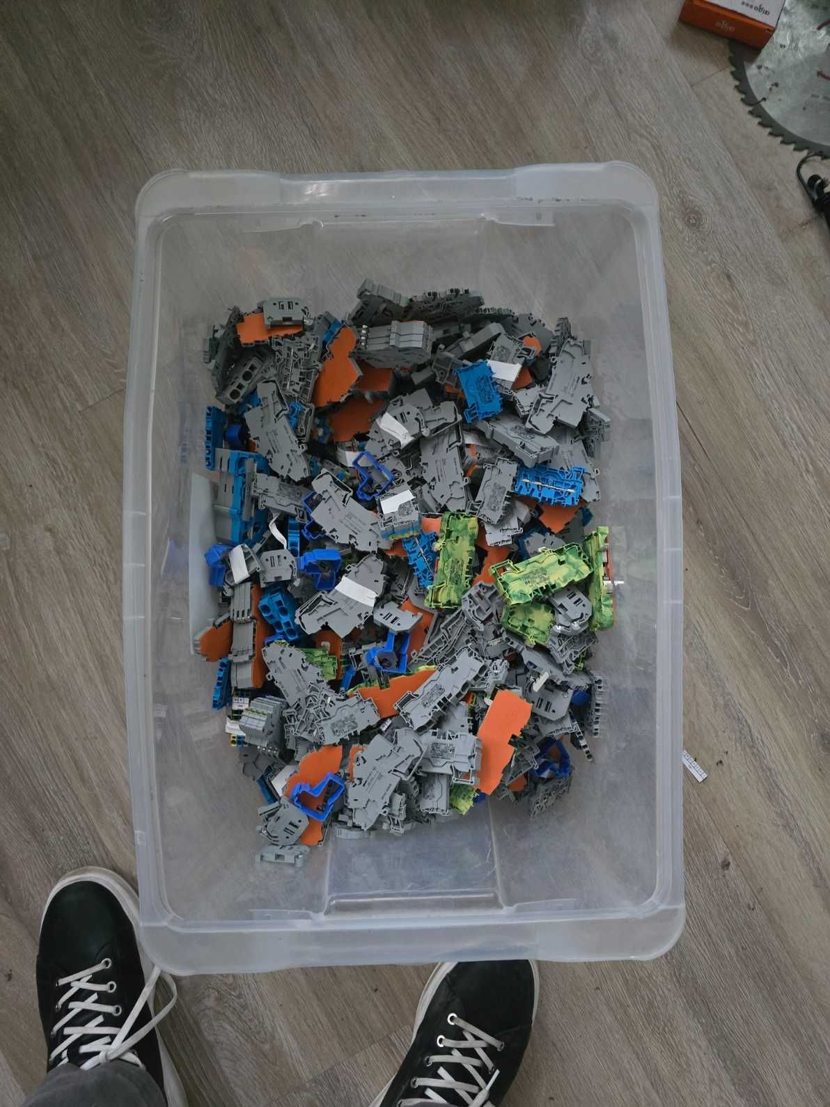 osprzęt elektryczny do rozdzielni