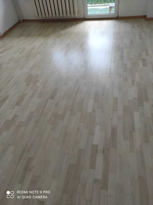 Cyklinowanie parkietów