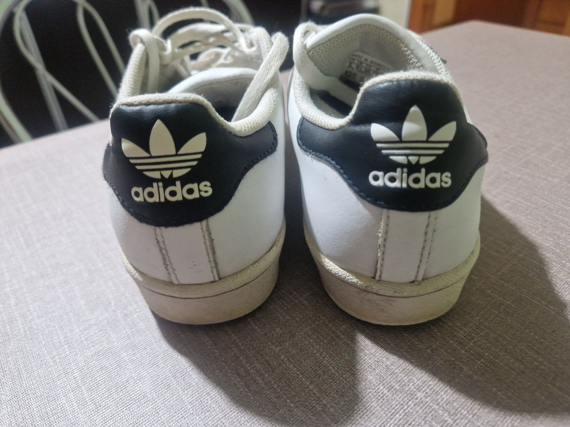 Кросівки adidas 36р