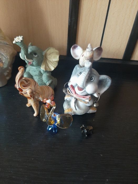 Figurki słoniki dla kolekcjonerów, cena za 7 sztuk
