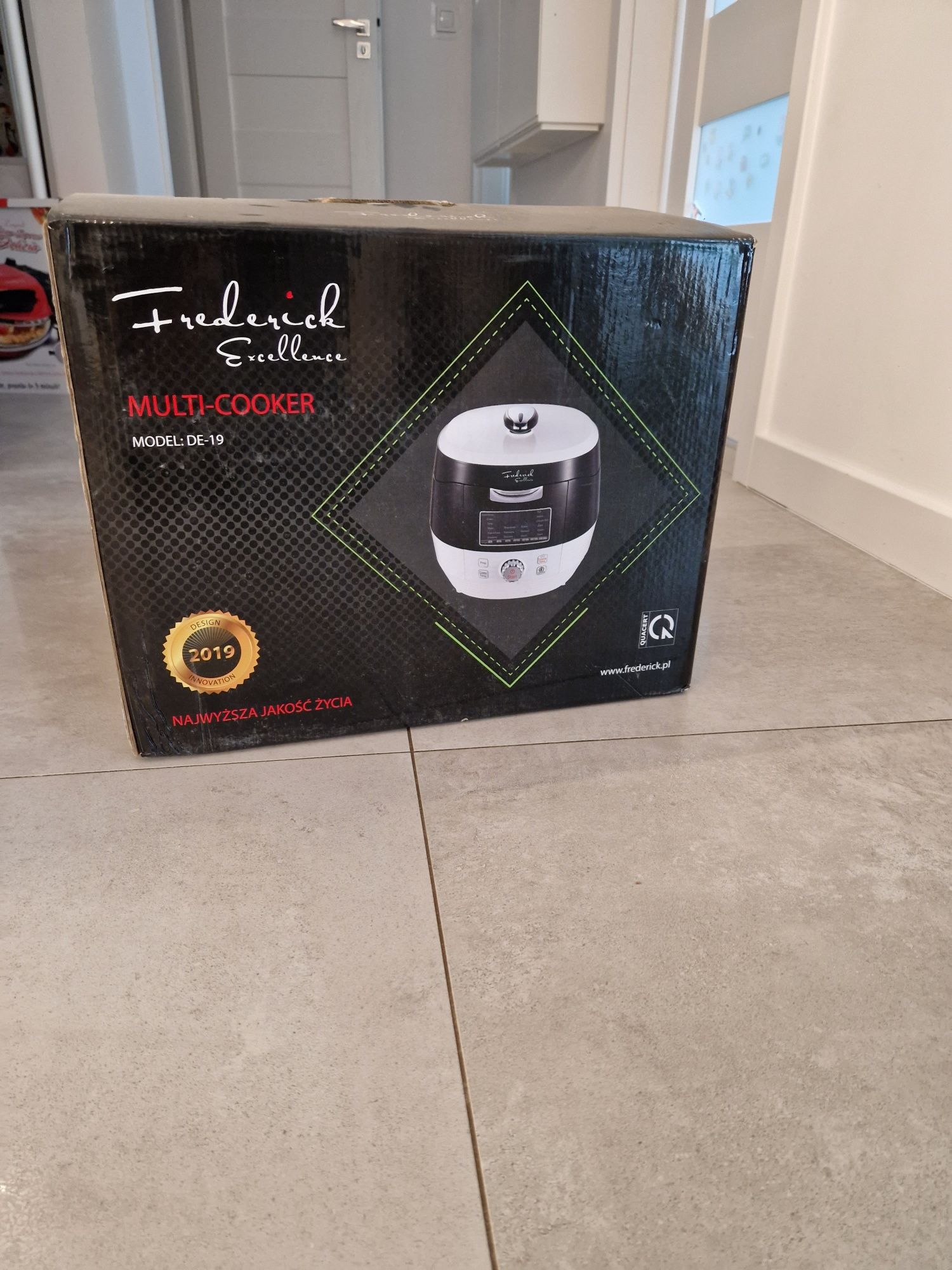 Multi Cooker Frederick EXCELLENCE DE-19