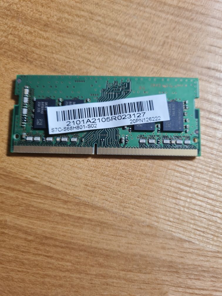 Оперативна пам'ять RAM Samsung DDR4 3200 8GB