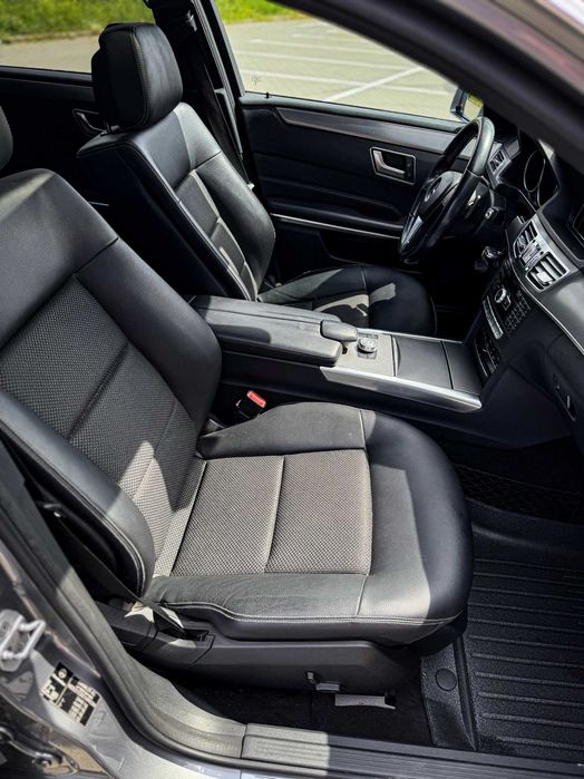 Оренда авто Mercedes-Benz E220d (2.2 дизель, бі-турбо) Аренда авто