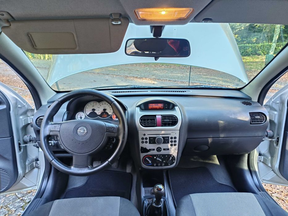 OPEL CORSA C 1.3 CDTI COM AR CONDICIONADO EXCELENTE ESTADO GERAL