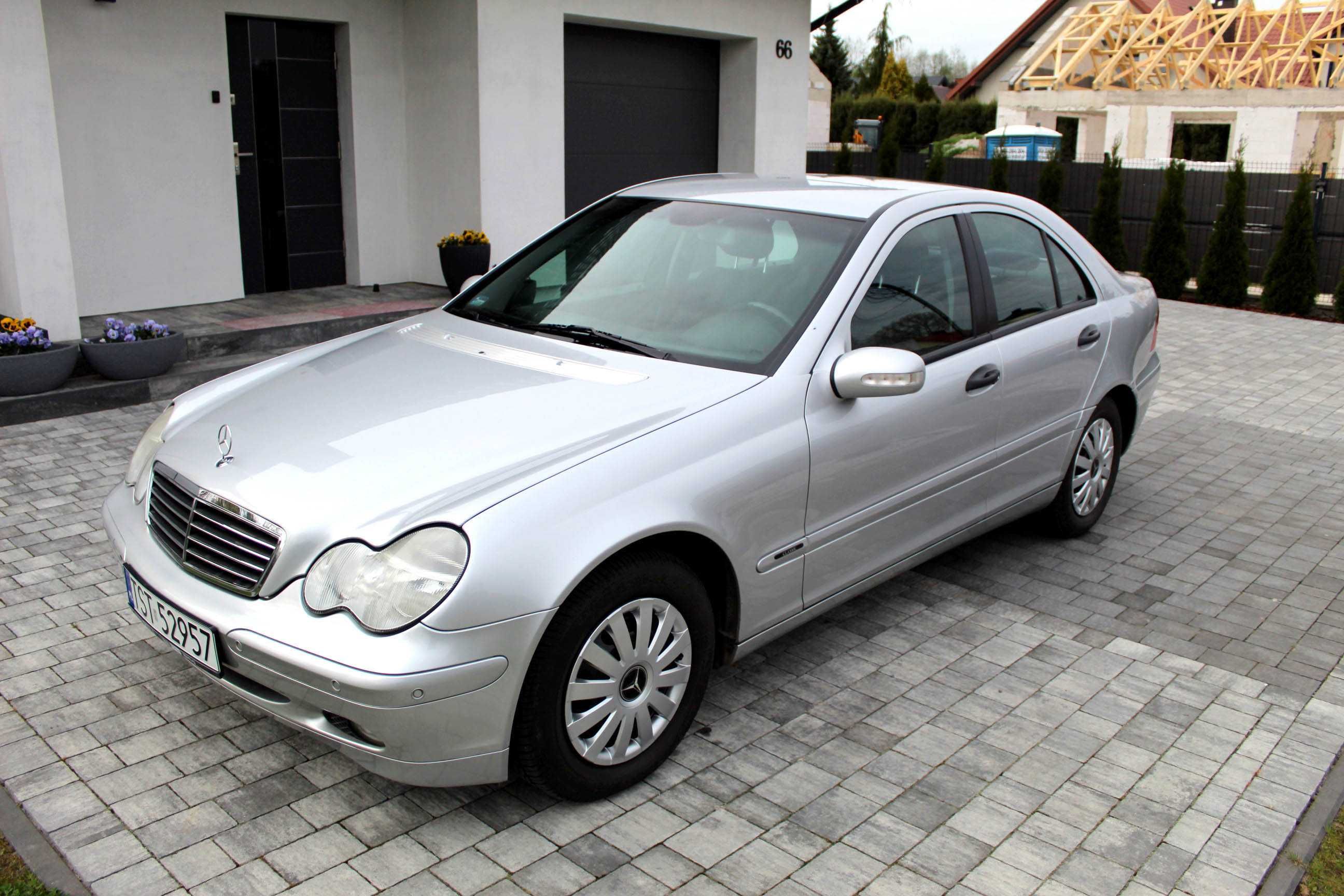 Mercedes C180 w203 Kompresor + GAZ - Zadbany