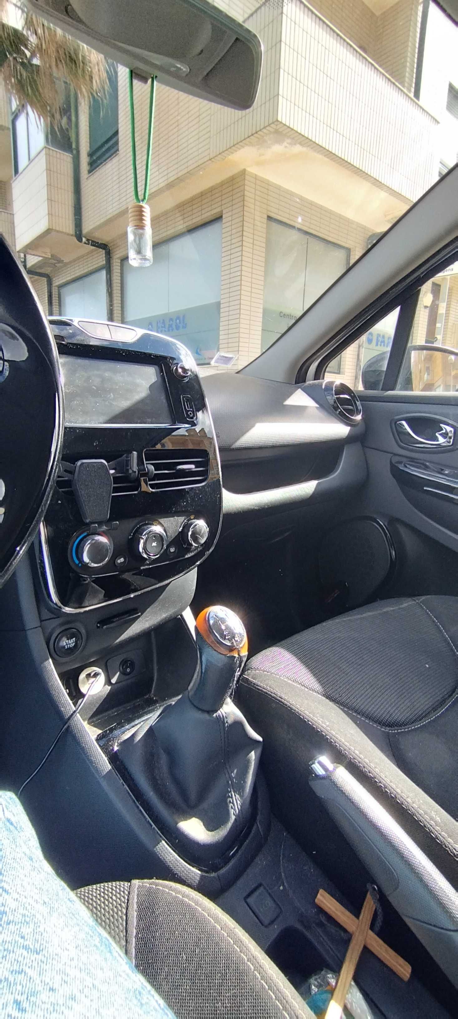 RENAULT Clio IV Sport Tourer Diesel
