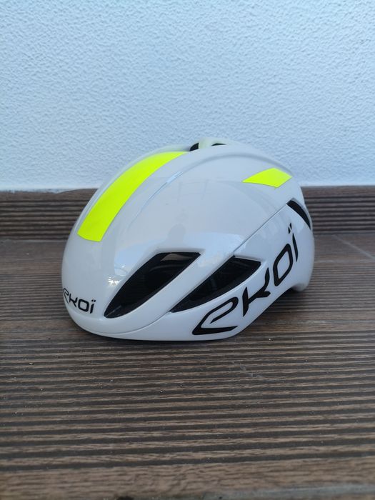 Capacete ciclismo EKOI Perf AR14
