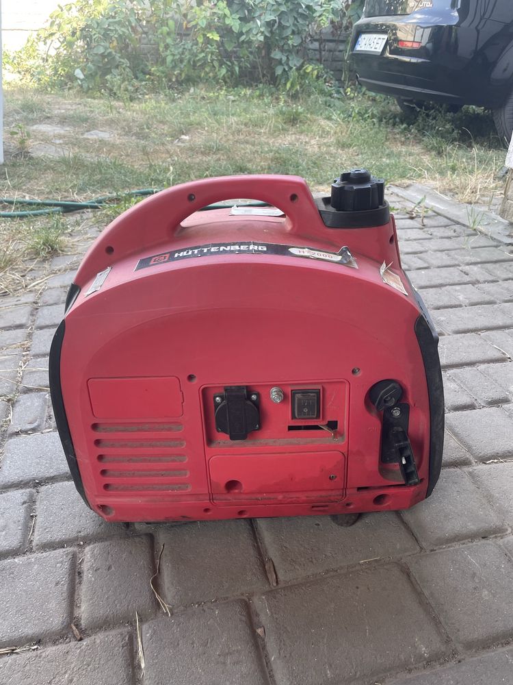 Генератор  Huttenberg HT2000