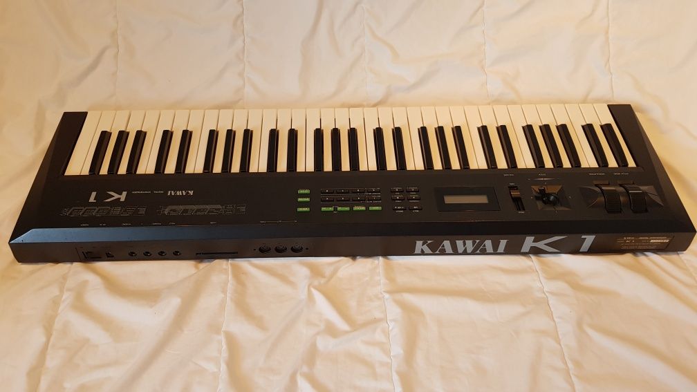 Syntezator kawai k1