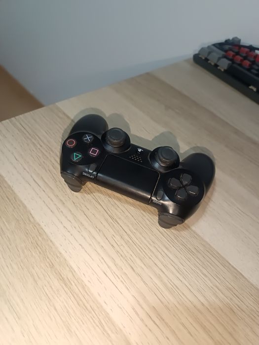 Vendo comando de PS4