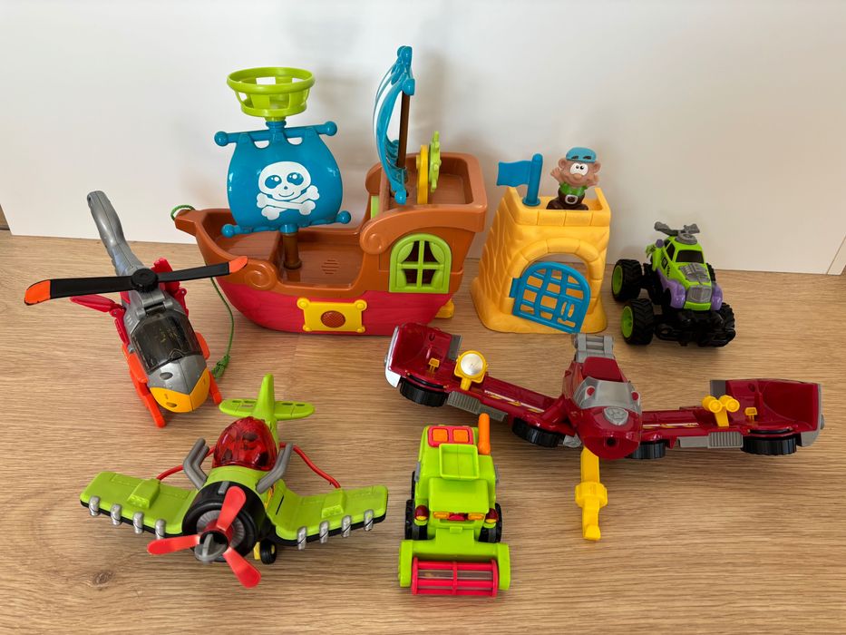 Statek gra świeci Psi Patrol pojazdy samolot śmigłowiec Fisher Price