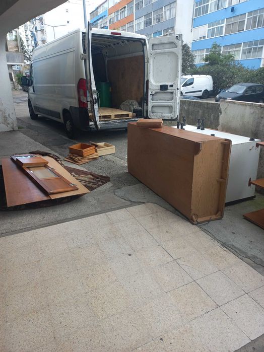 Recolha de Monos, recolha de móveis, sofás, lixo