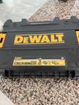 Walizka DeWalt model DCD791P2