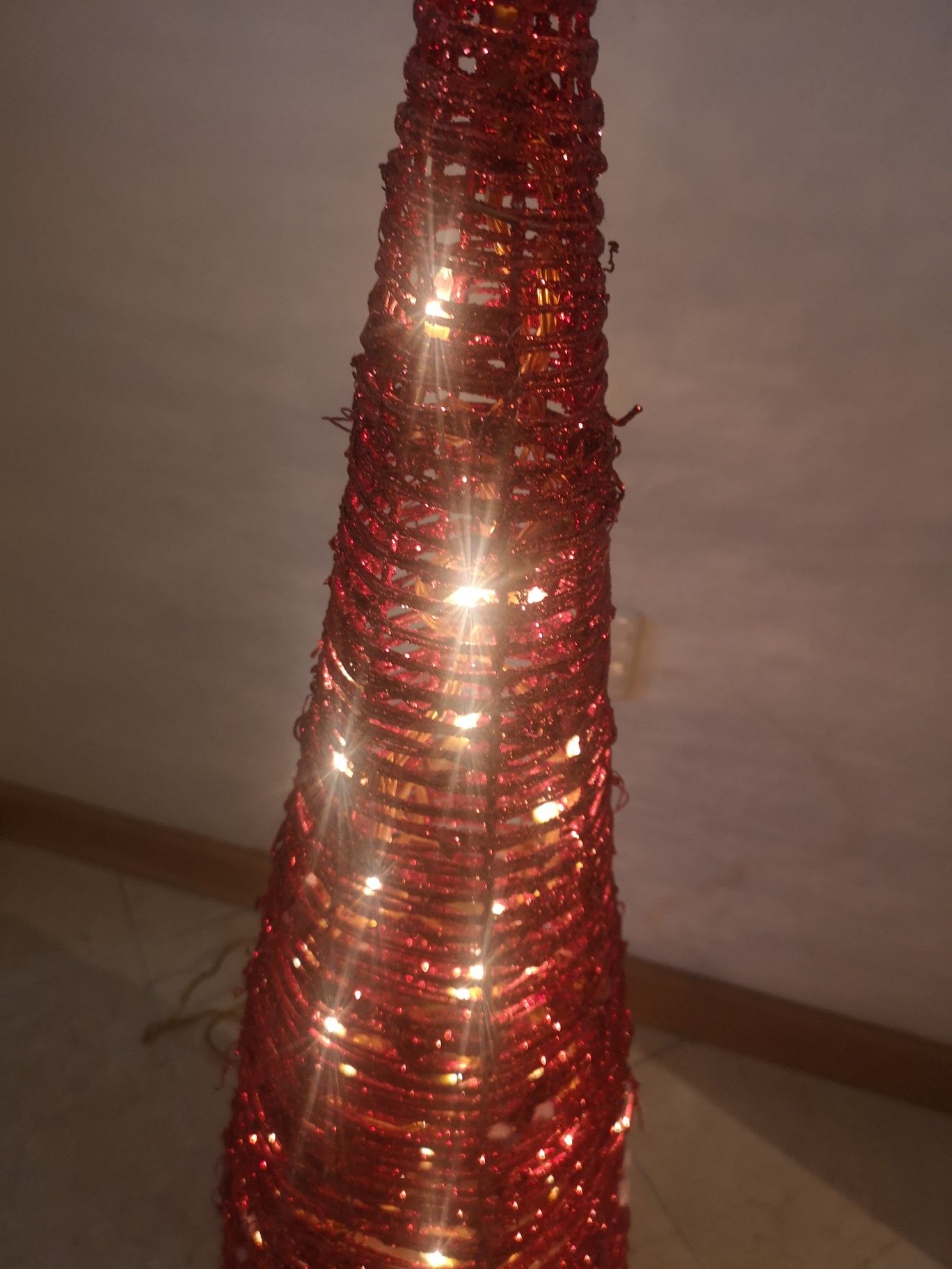 Árvore Natal com luzes