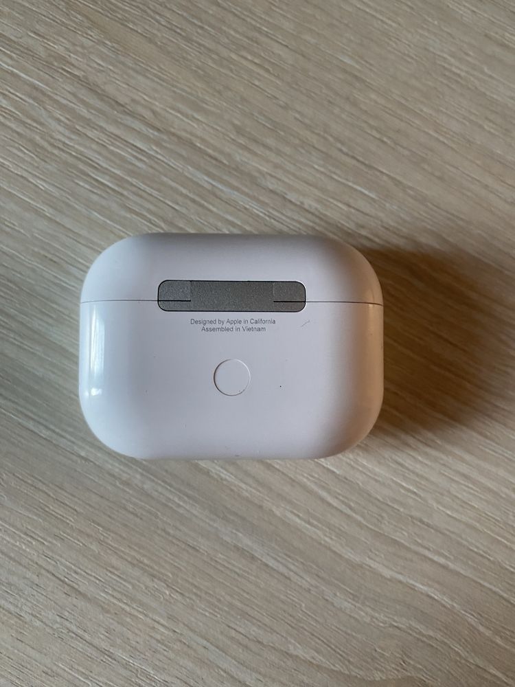 Apple air pods pro на гарантии