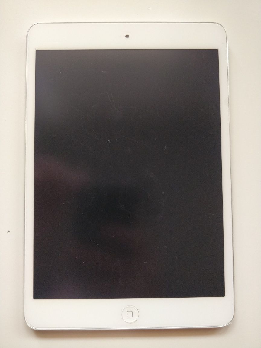 iPad mini 2 silver 16Gb