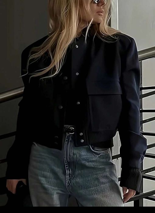 Бомпер в чорному кольорі