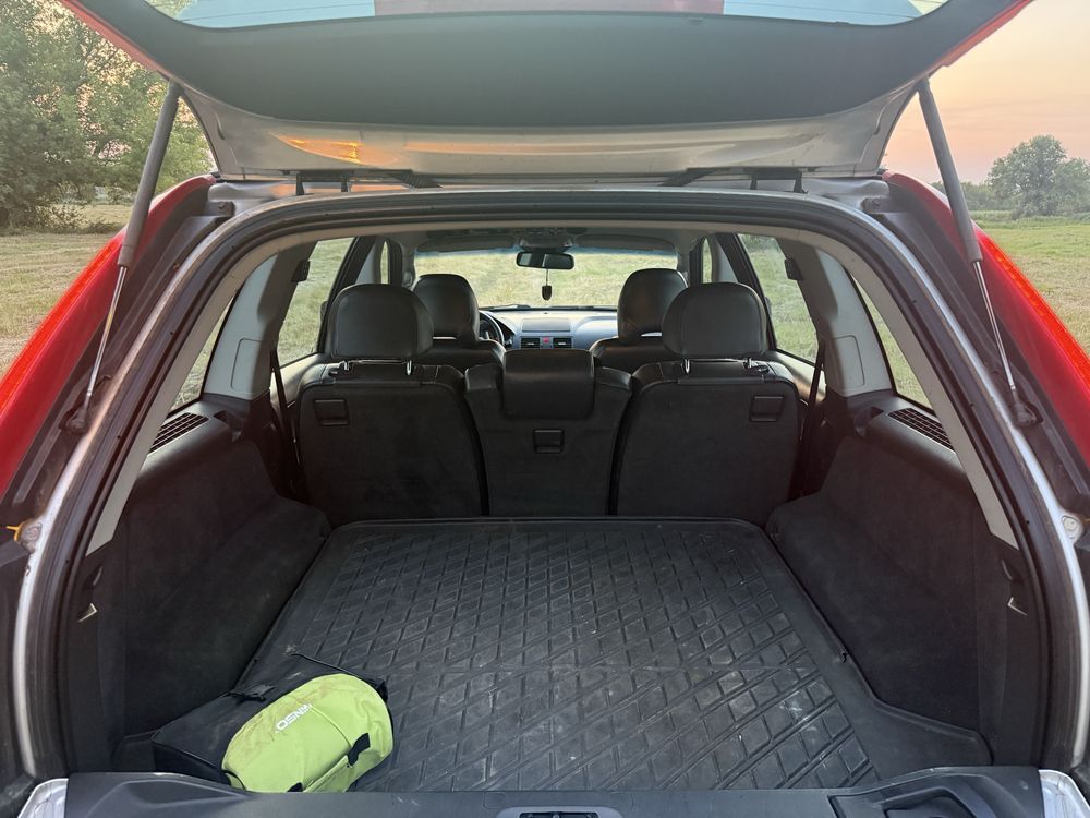 Продам VOLVO XC 90