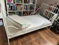 Łóżko MINNEN Ikea, materac INNERLIG