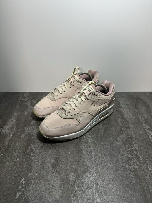 Кросівки Nike Air Max 1 Premium Pink