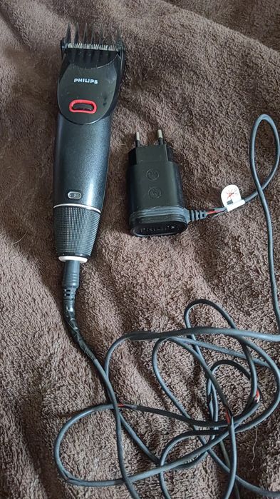 Машинка для стрижки волосся Phillips