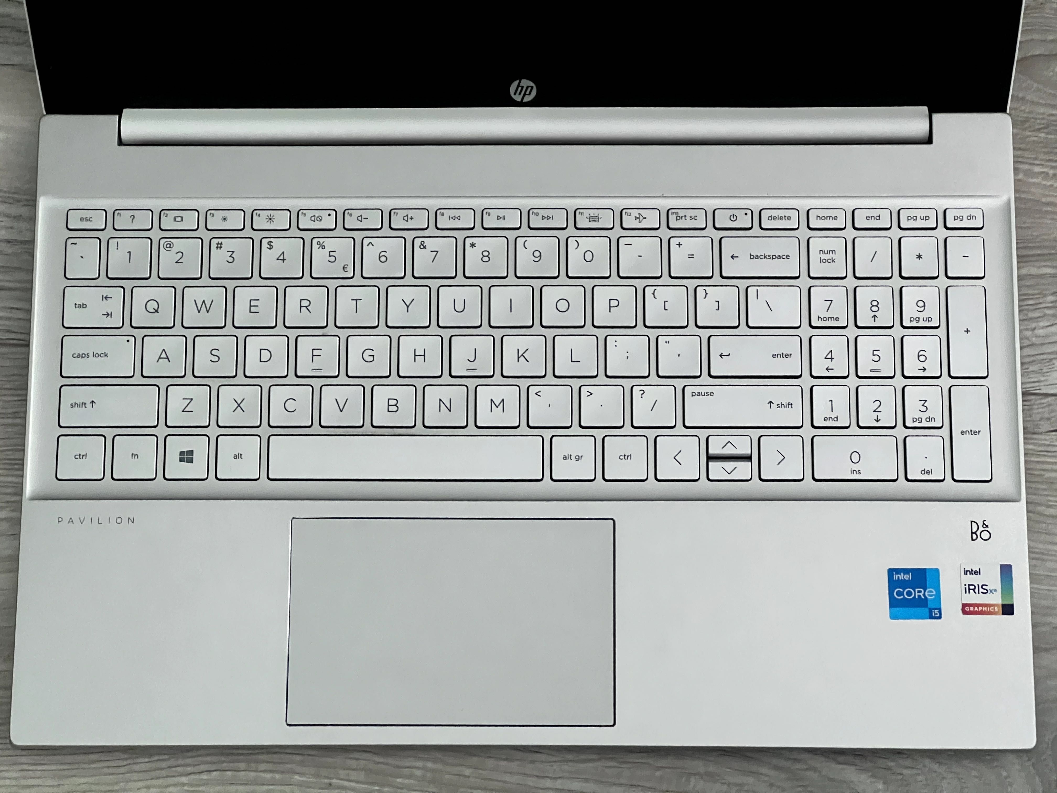 Laptop HP Pavillon 8GB/512SSD