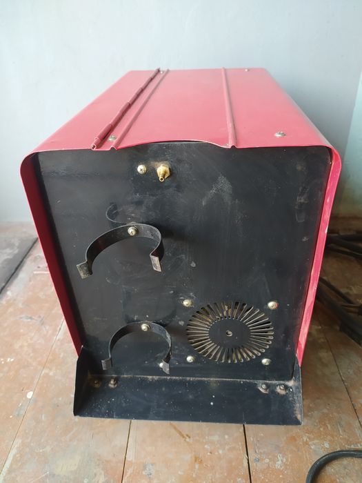 Продам зварювальний напівавтомат