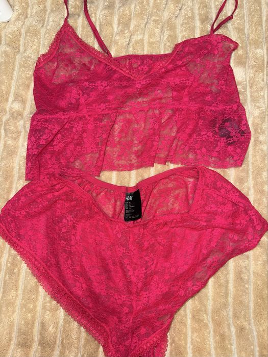 Кружевний комплект