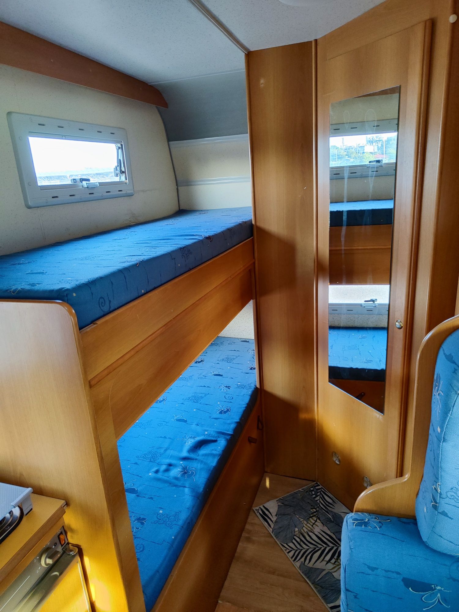 Fiat Ducato Mobilvetta Luna Kamper 4/6 osób, łóżko piętrowe