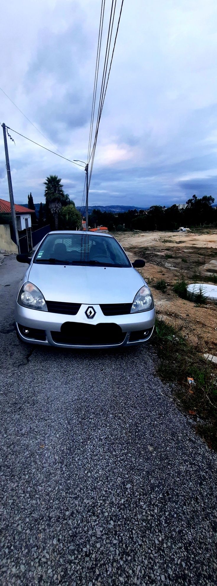 Renault clio storia