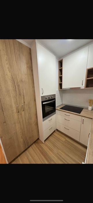 Quarto pra arrendar na encarnaçao ( lisboa) ao pé do metro .