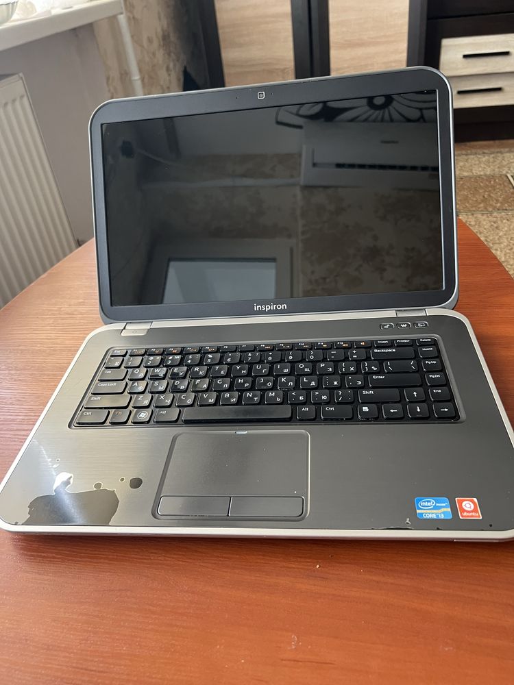 Dell Inspiron 5520