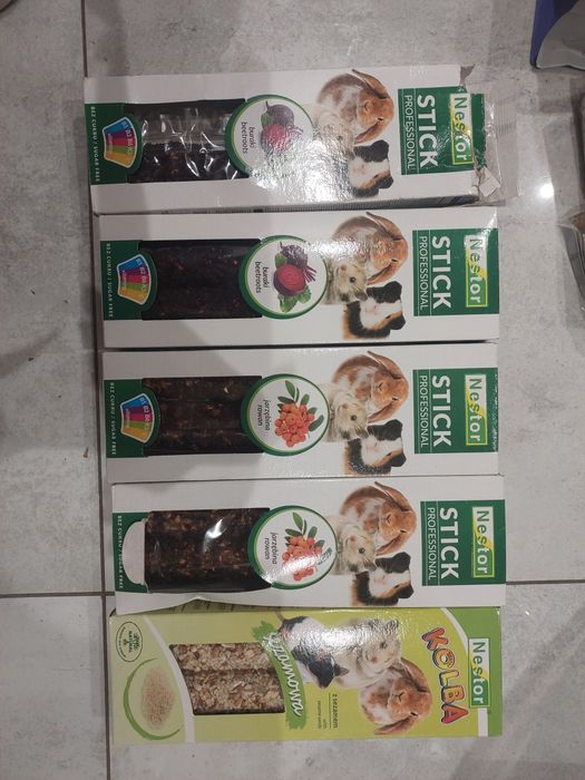 Trociny I karma dla chomika