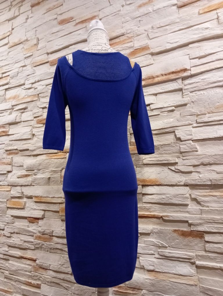 Kobaltowa swetrowa sukienka Guess r.36.  W.B.M