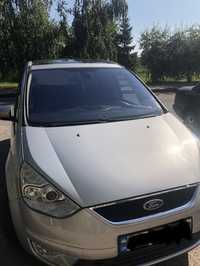 Ford Galaxy мінівен